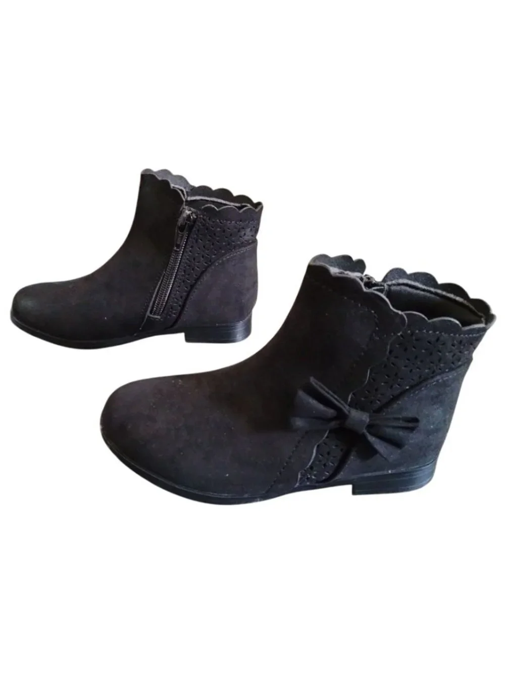 Lselom Girls Size 11 Boots Ankle Black Bow Scalloped Trim Side Zipper Low Heel